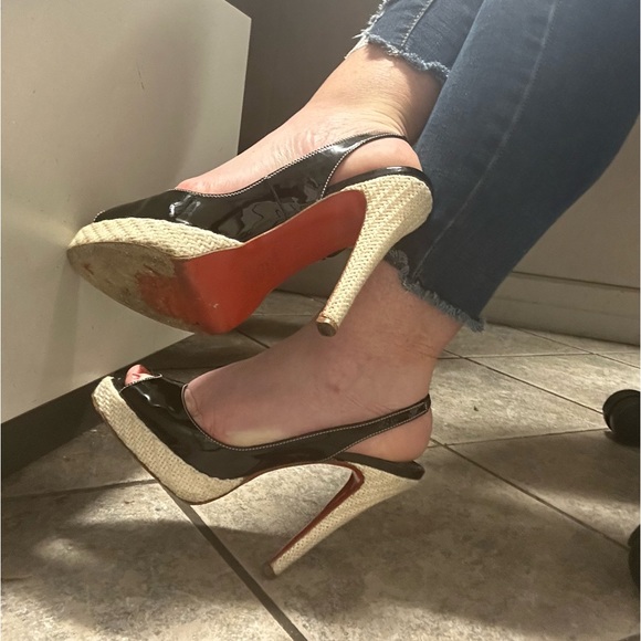 CHRISTIAN LOUBOUTIN PLATFORM SLINGBACK - Picture 9 of 9